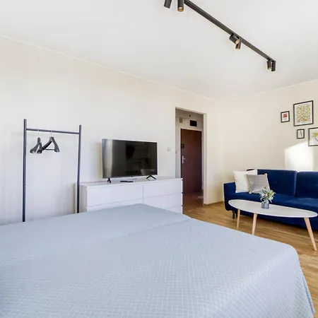 Apartment Gama Kondratowicza18 Warschau