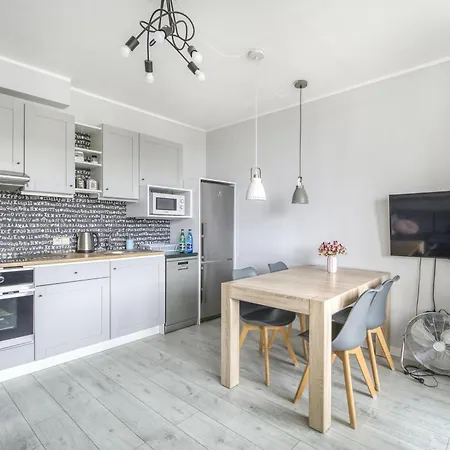 Apartamento Gama Kondratowicza18 *