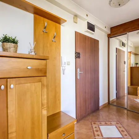 Gama Kondratowicza18 Apartman *